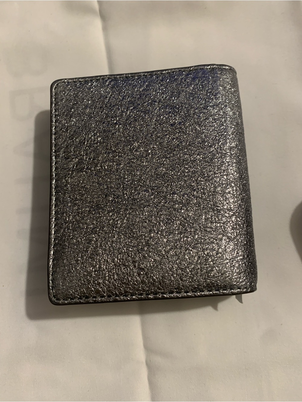 NWT Michael Kors Ladies Metallic Silver Leather Card Holder Wallet w/Billfold - Picture 4 of 6